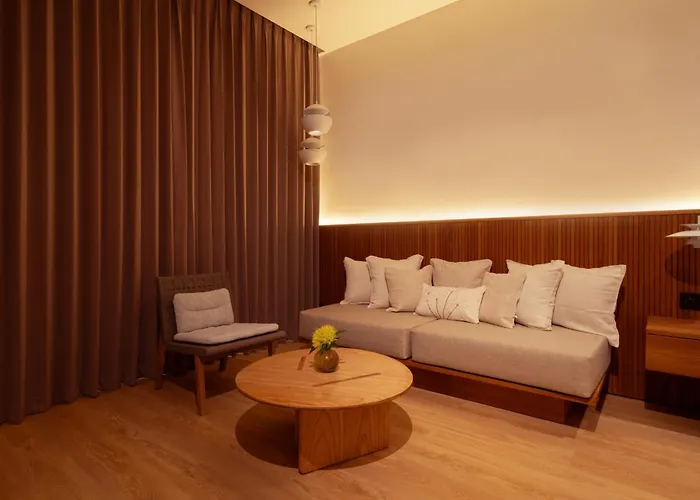 Sawo - Private Brand New 2br 坎古