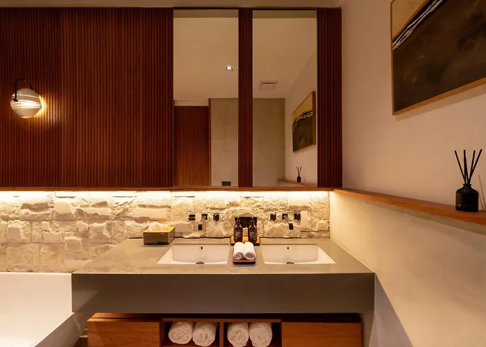 Sawo - Private Brand New 2br